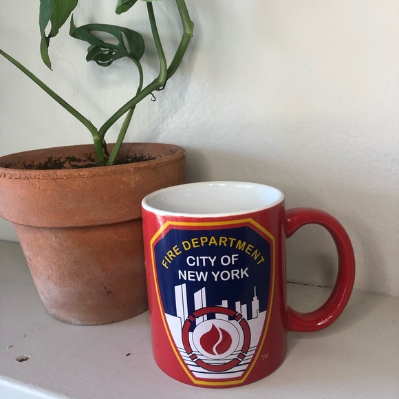 City of New York Fire Department Skyline Mug - Picture 2 of 9